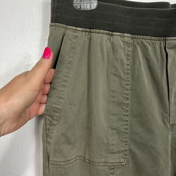Soft Surroundings Olive Green Elastic Waist Straight Leg Pants Size M - Picture 2 of 10
